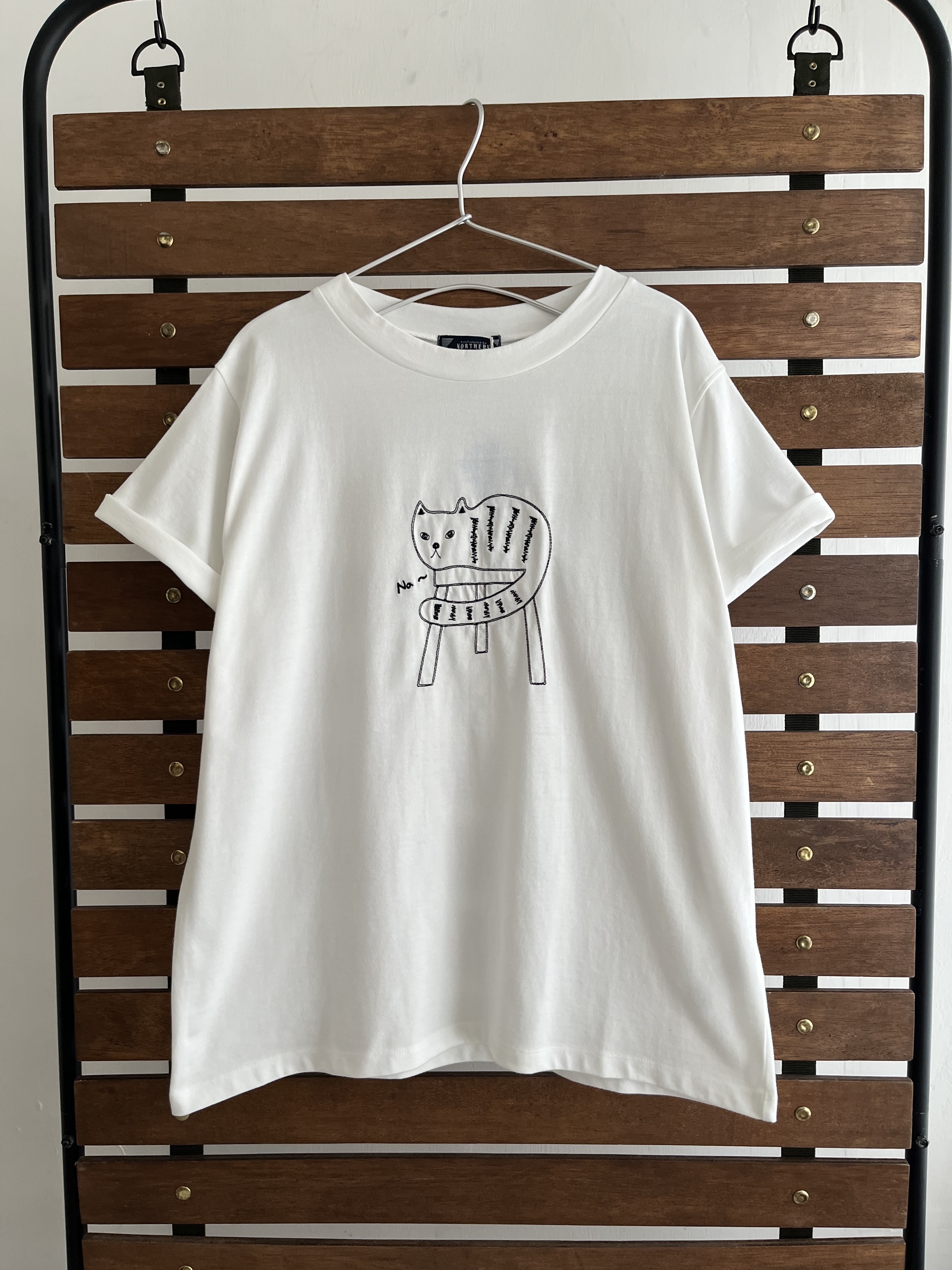 NORTHERN TRUCK白色刺繡貓貓🐱tee
