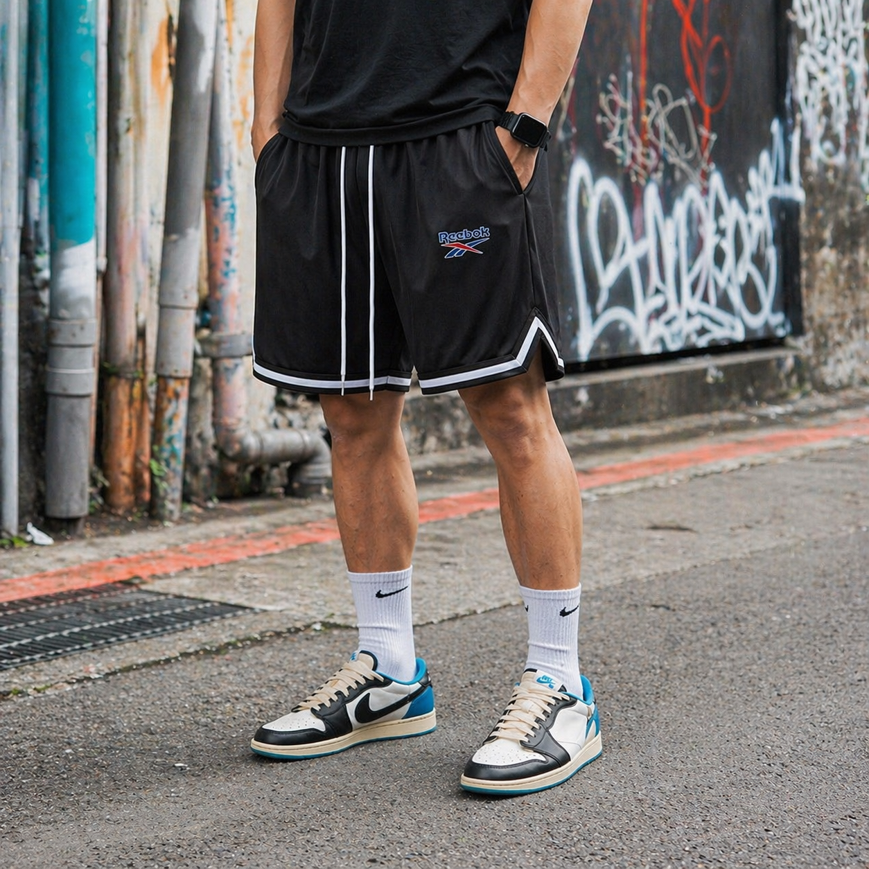 預購 Reebok 透氣網眼 抽繩短褲