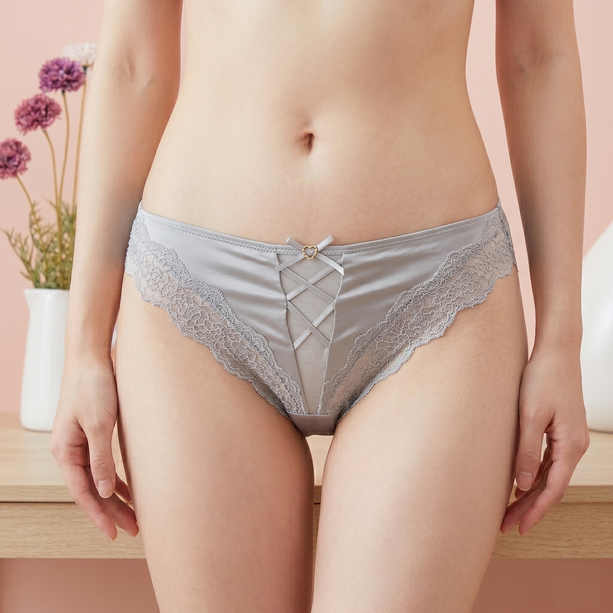 【微光名媛】緞面交叉束帶拼接花卉蕾絲性感內褲