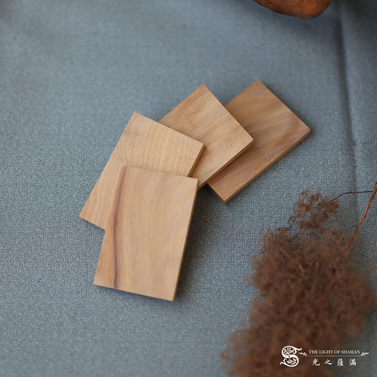 稀有難得避邪聖物 限量台灣肖楠雷劈木無事牌 共六種-光之薩滿
