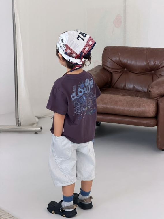 DDC04B119BL  DODO Wardrobe -淺藍色美學弧線牛仔短褲