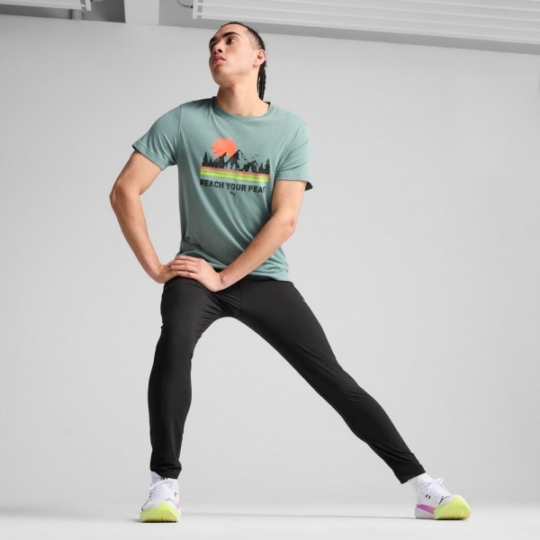 PUMA 短T 跑步系列 OUTDOOR 綠色 圖樣 短袖 T恤 男 52659830