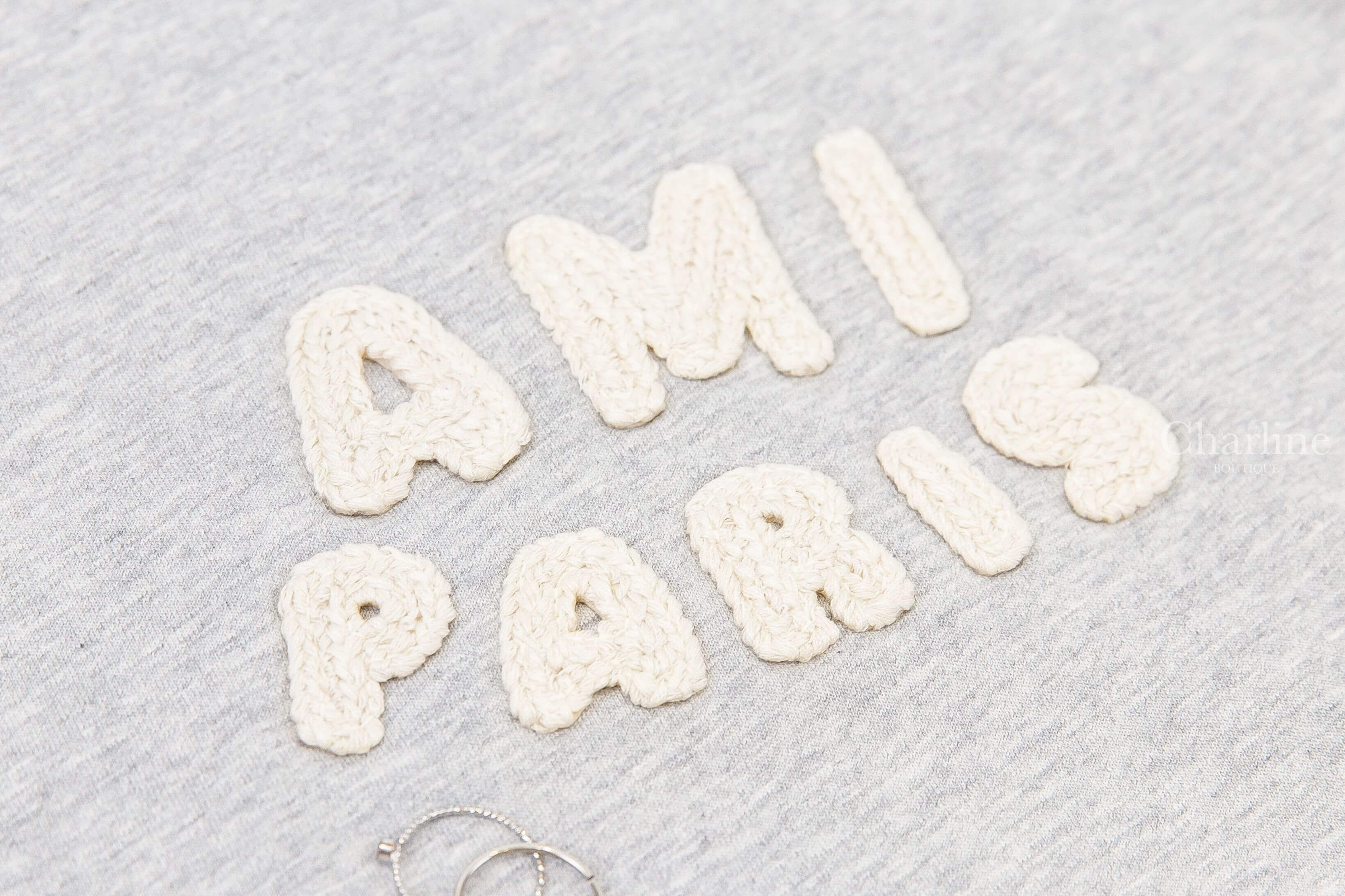 Ami Paris Grey Cotton Ami Paris Knitted Patch T-shirt 石楠灰奶油白滾邊編織立體字母外縫線短袖棉T