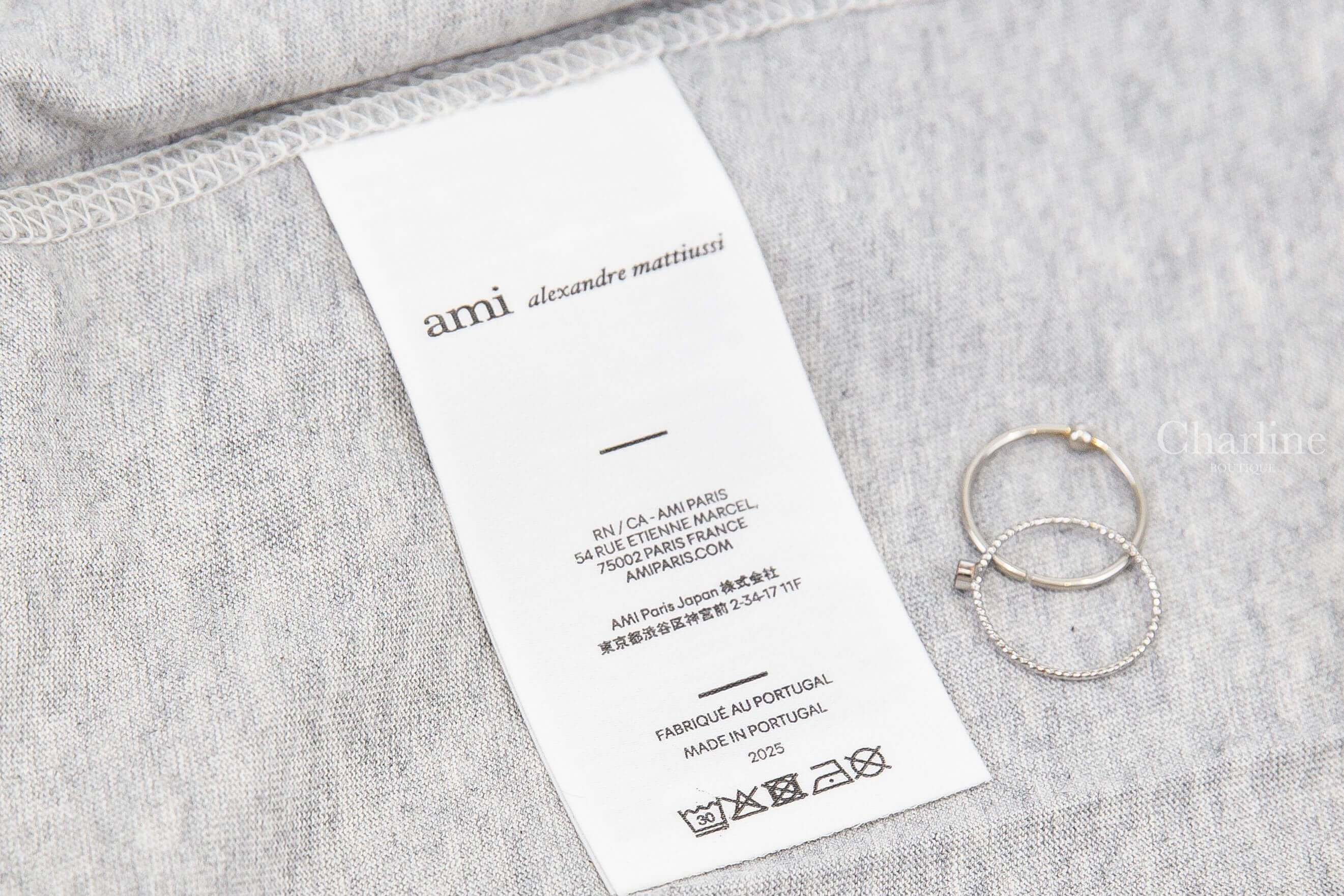 Ami Paris Grey Cotton Ami Paris Knitted Patch T-shirt 石楠灰奶油白滾邊編織立體字母外縫線短袖棉T-Charline Boutique 精品代購