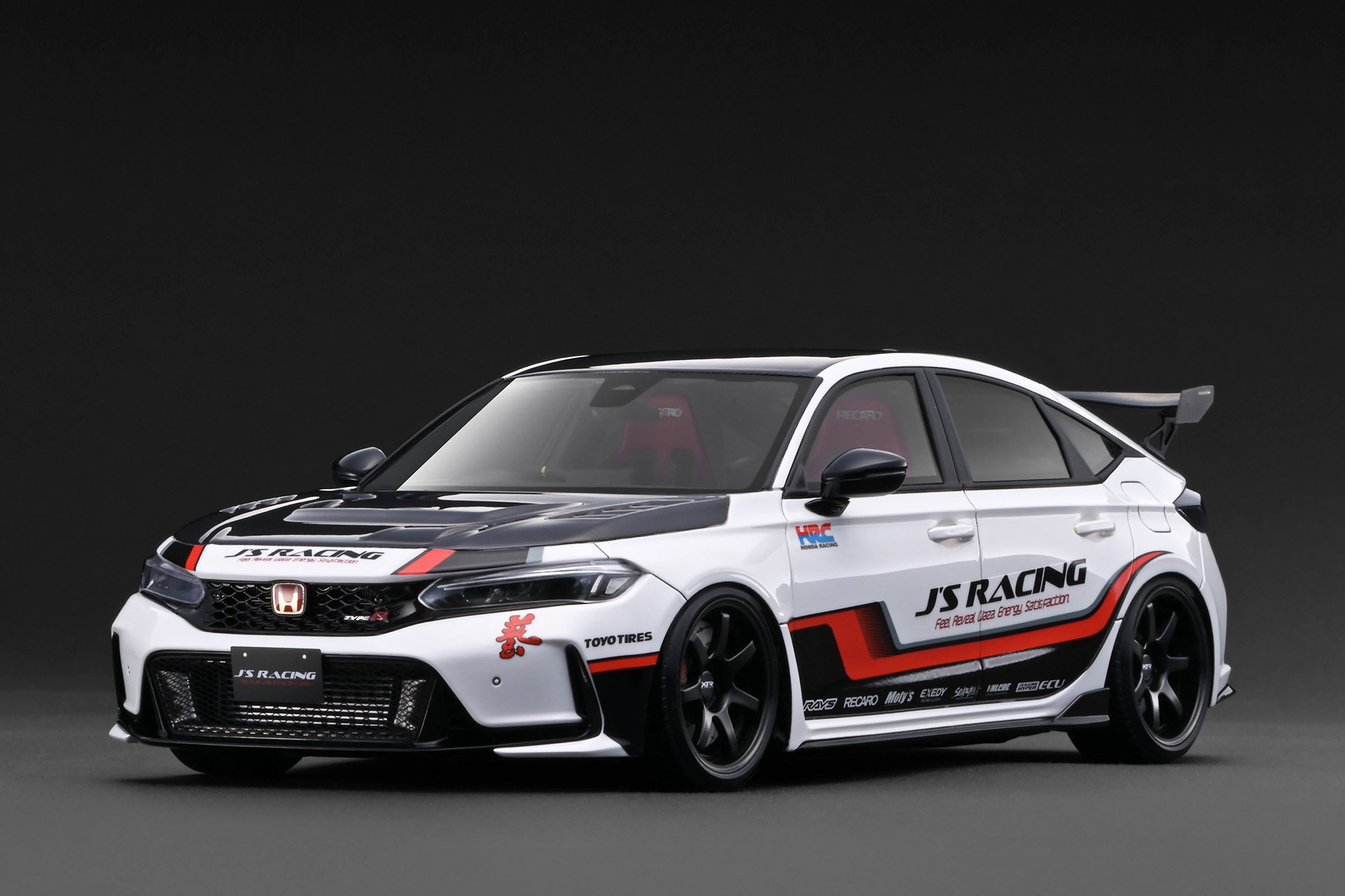 預訂 (訂金$300) (預訂價$2214) :1/18 IG Honda Civic Type-R J"S Racing (FL5) White *Demo Car (IG3933)