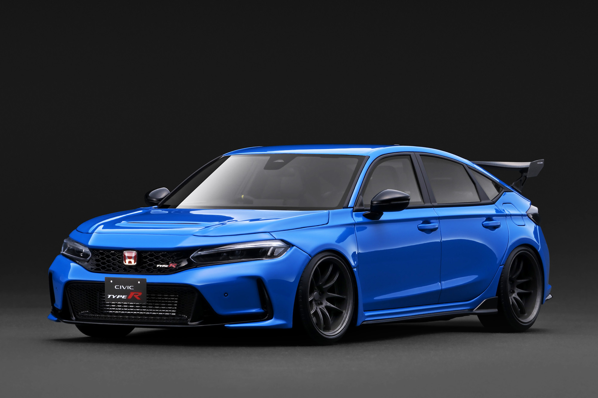 預訂 (訂金$300) (預訂價$2214) :1/18 IG Honda Civic Type-R J"S Racing (FL5) Light Blue (IG3938)