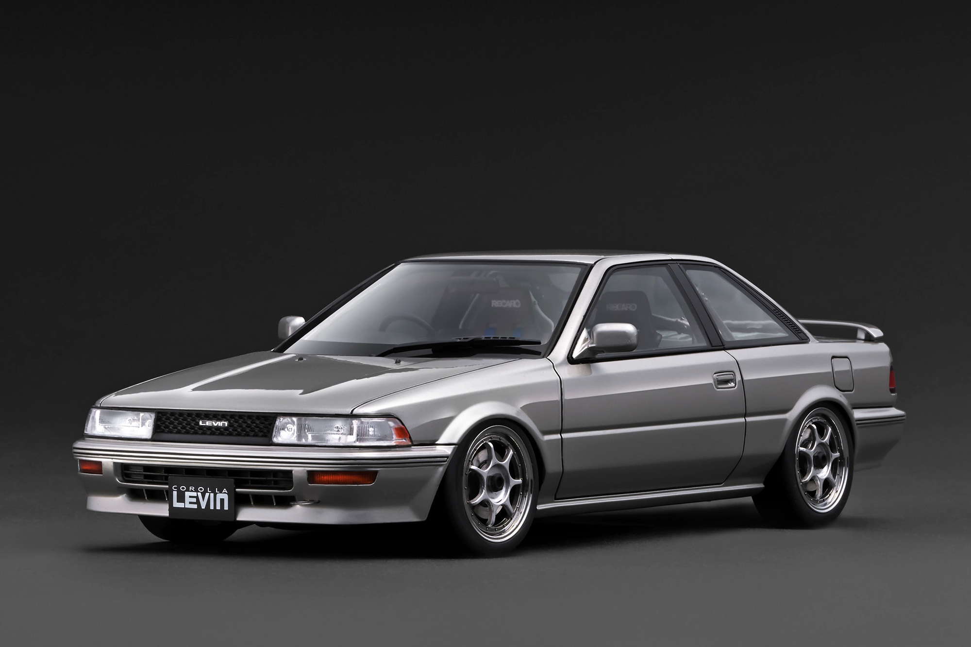 預訂 (訂金$300) (預訂價$2214) :1/18 IG TOYOTA COROLLA LEVIN GT APEX (AE92) Gun Metallic (IG3867)
