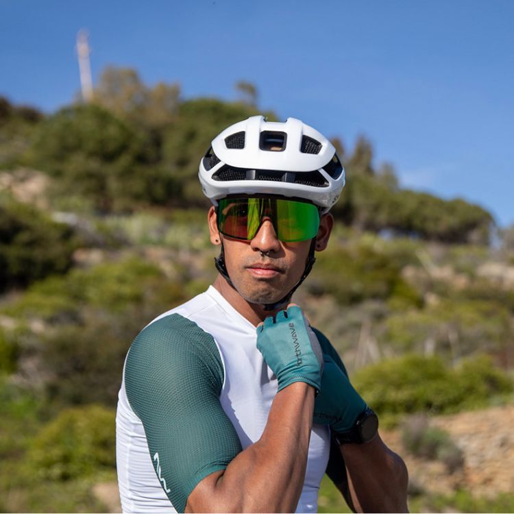 Extreme-Evo-正面撞色細節