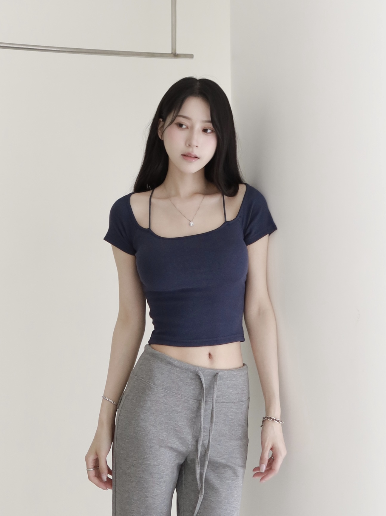 一字領細肩短袖braT