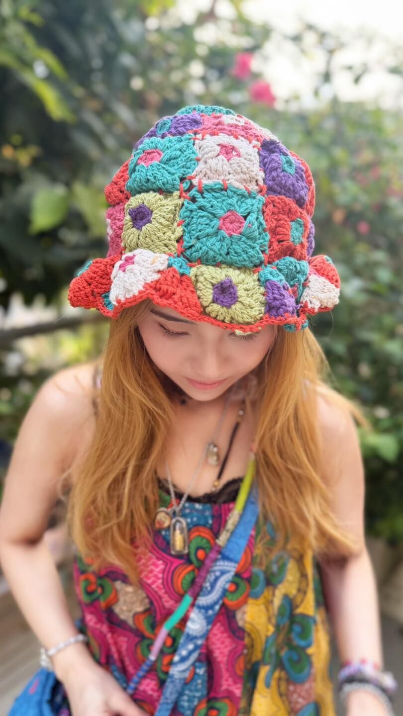 Amina 夏日尼泊爾彩色花卉手工編織帽 NSRP6109 (0422)