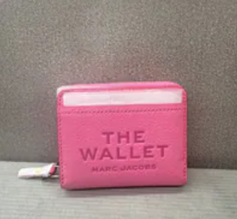 [S] MARC JACOBS BOW PINK 2R3SMP044S10-678 THE LEATHER MINI COMPACT WALLET, 196611280570 (SMJ667)