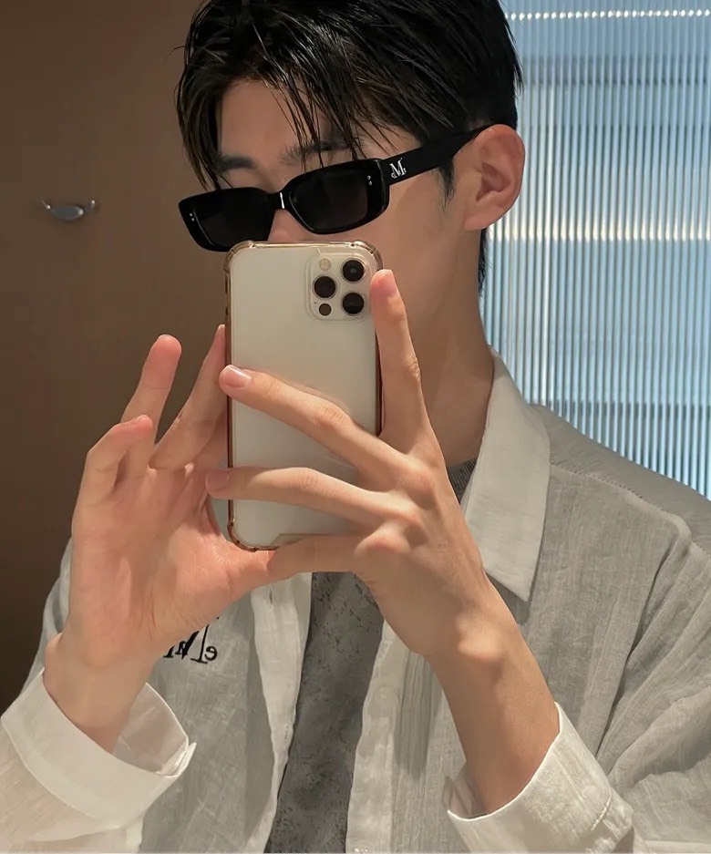 MUCENT 墨鏡 小logo 太陽眼鏡 輕便 黑框 2款