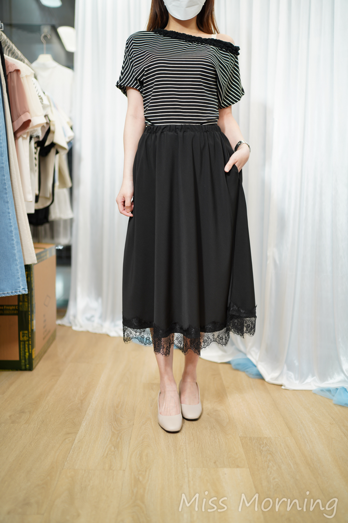 軟熟靚棉露肩款上衣(15170)