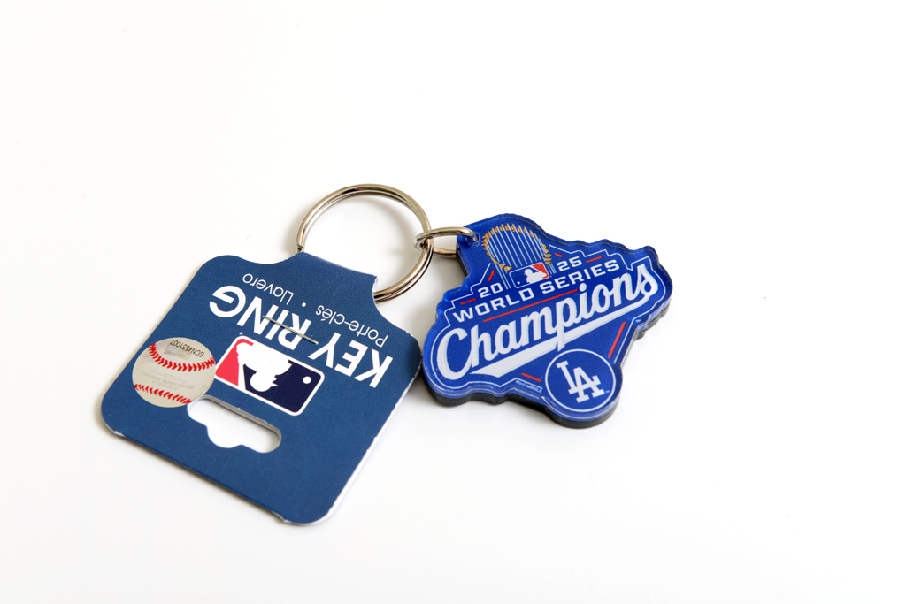 WinCraft 洛杉磯道奇隊 2025 世界大賽 冠軍 壓克力 球衣鑰匙圈