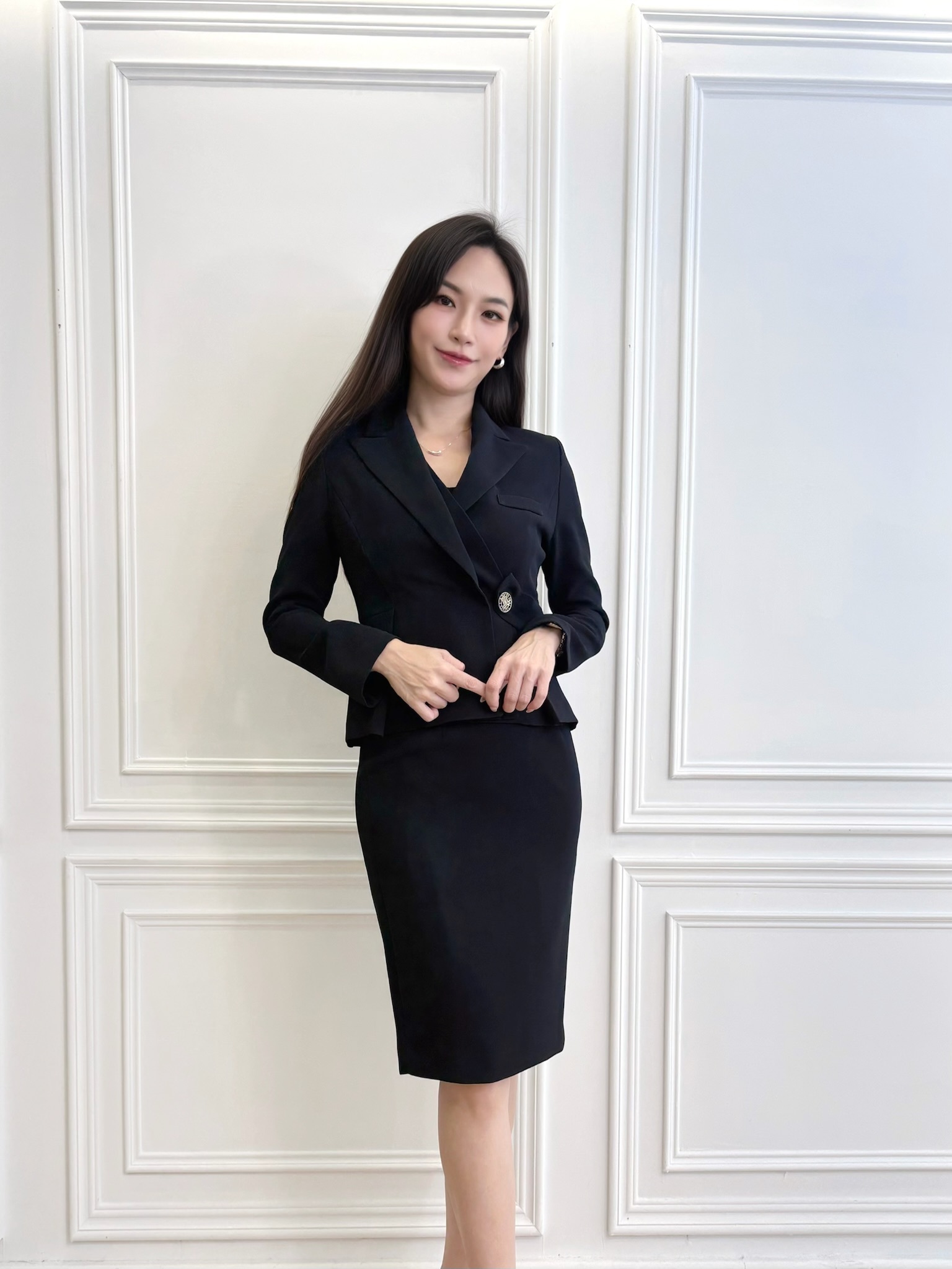 唯美多層次翻領側銀釦套裝