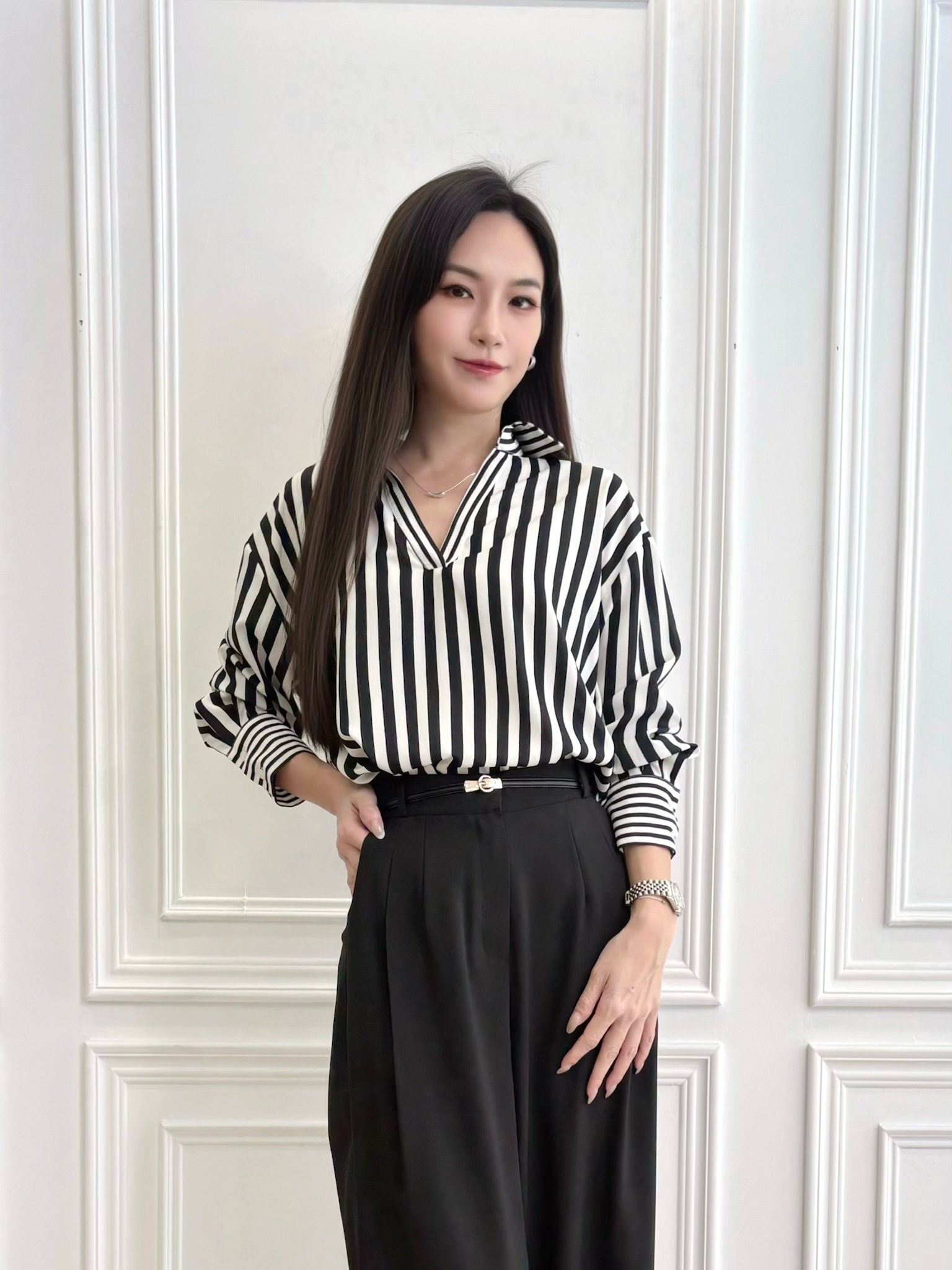 條紋絲滑翻領襯衫