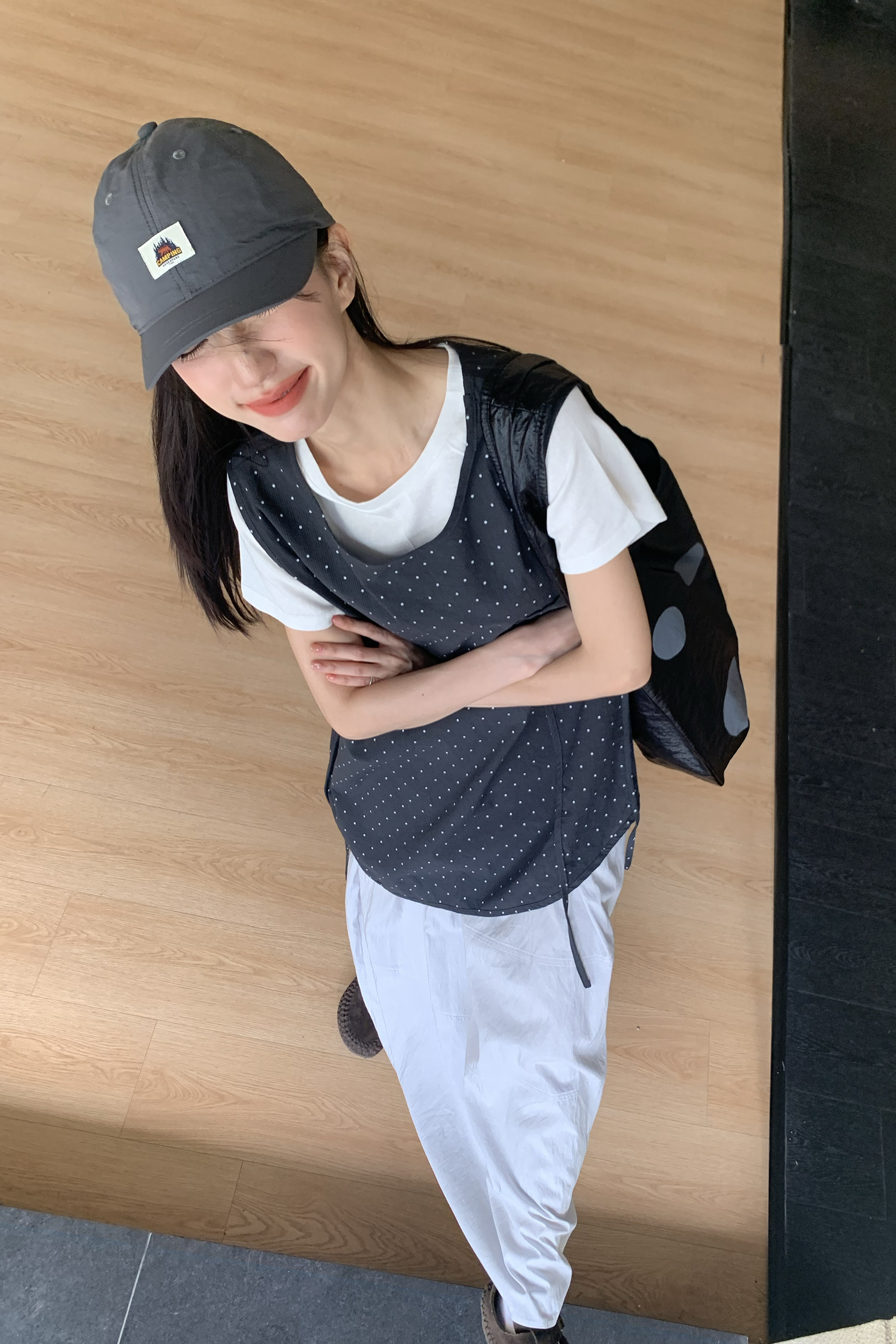 Vibrant｜小點點斜擺背心 3色