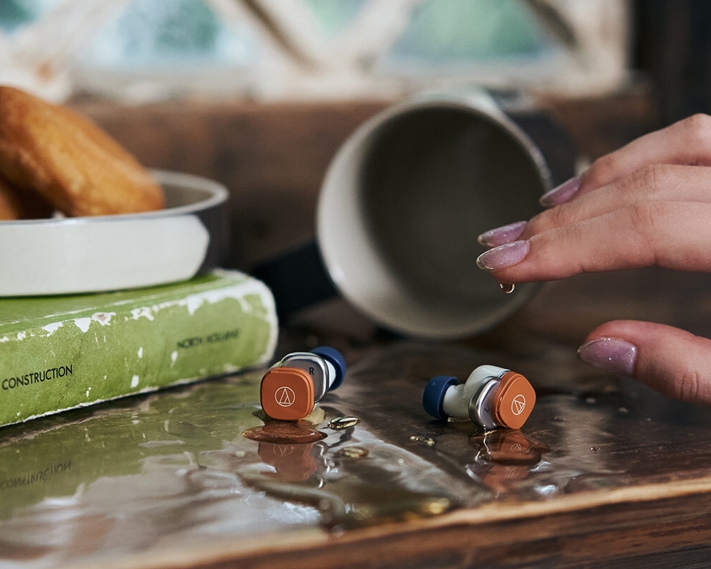 IPX5 等級的防水性能