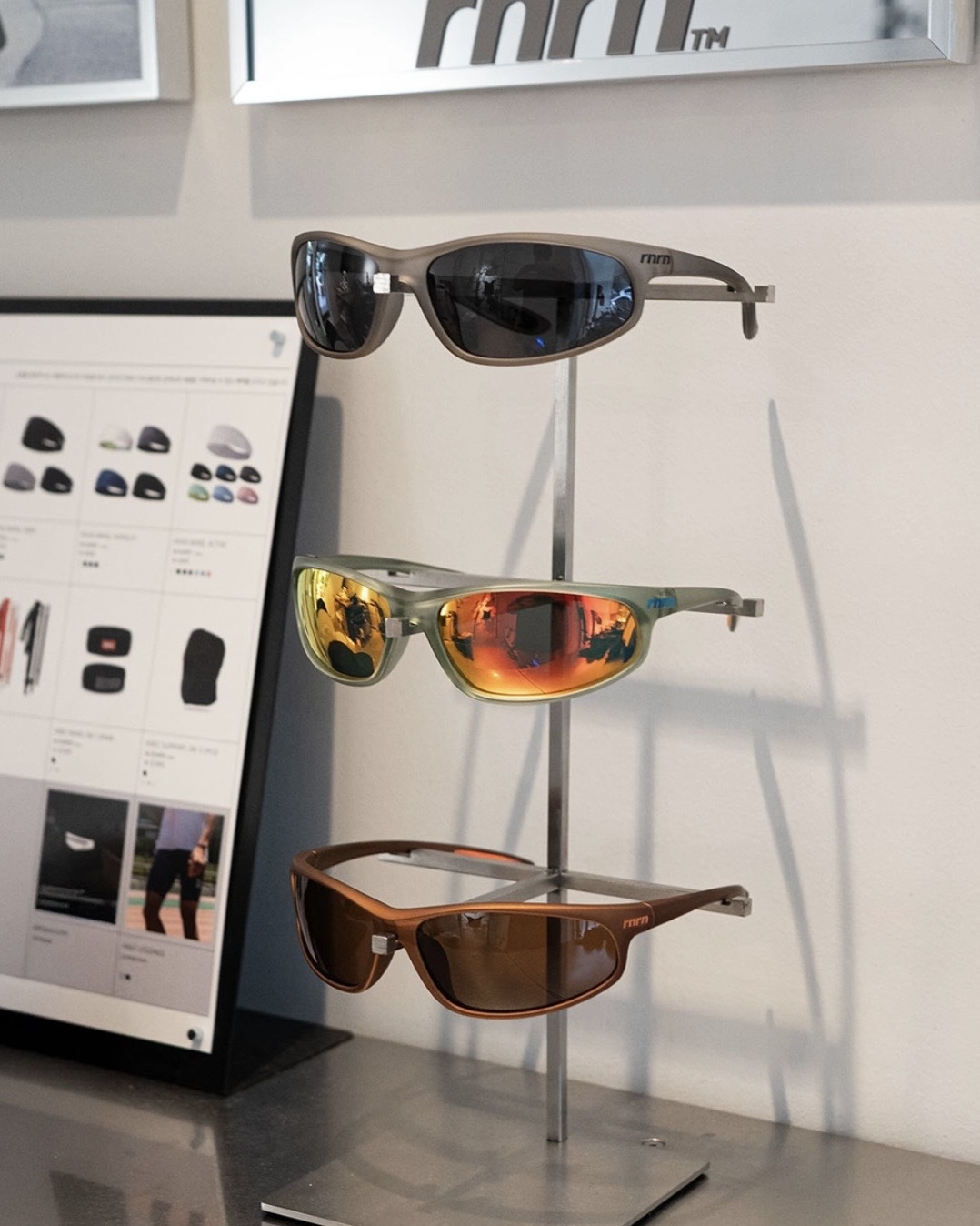 <超帥..> 韓國 限定 RNRN EYE SCOPE 機能 輕量 抗UV 太陽眼鏡 四色