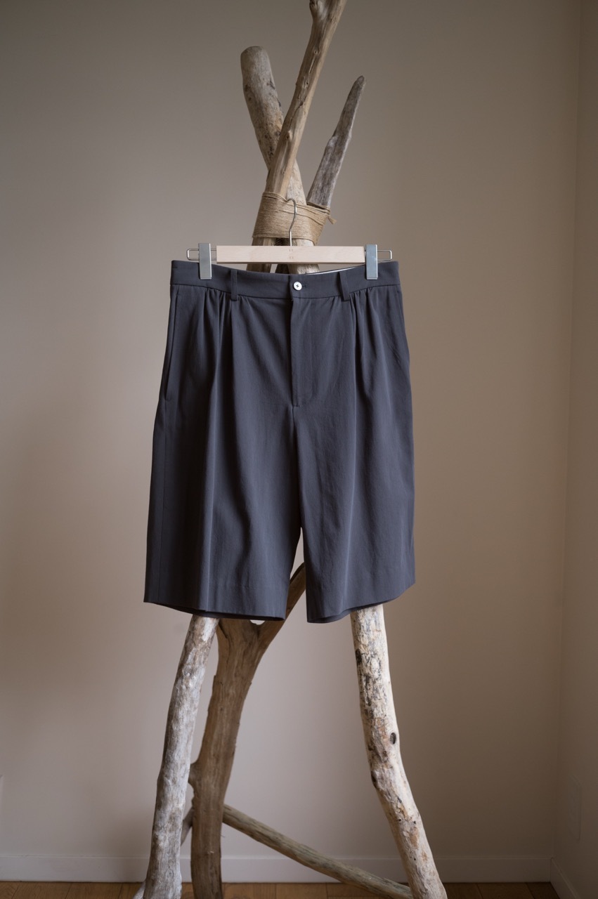 seya. SPRING SHORT PANTS ORGANIC WASHED TWILL