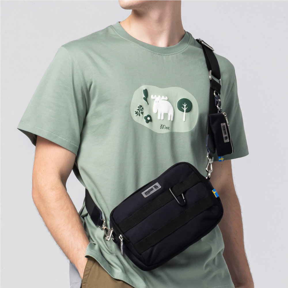 【新品預購】瑞典雲朵包系列｜防潑水 城市探險 斜背包(黑)M