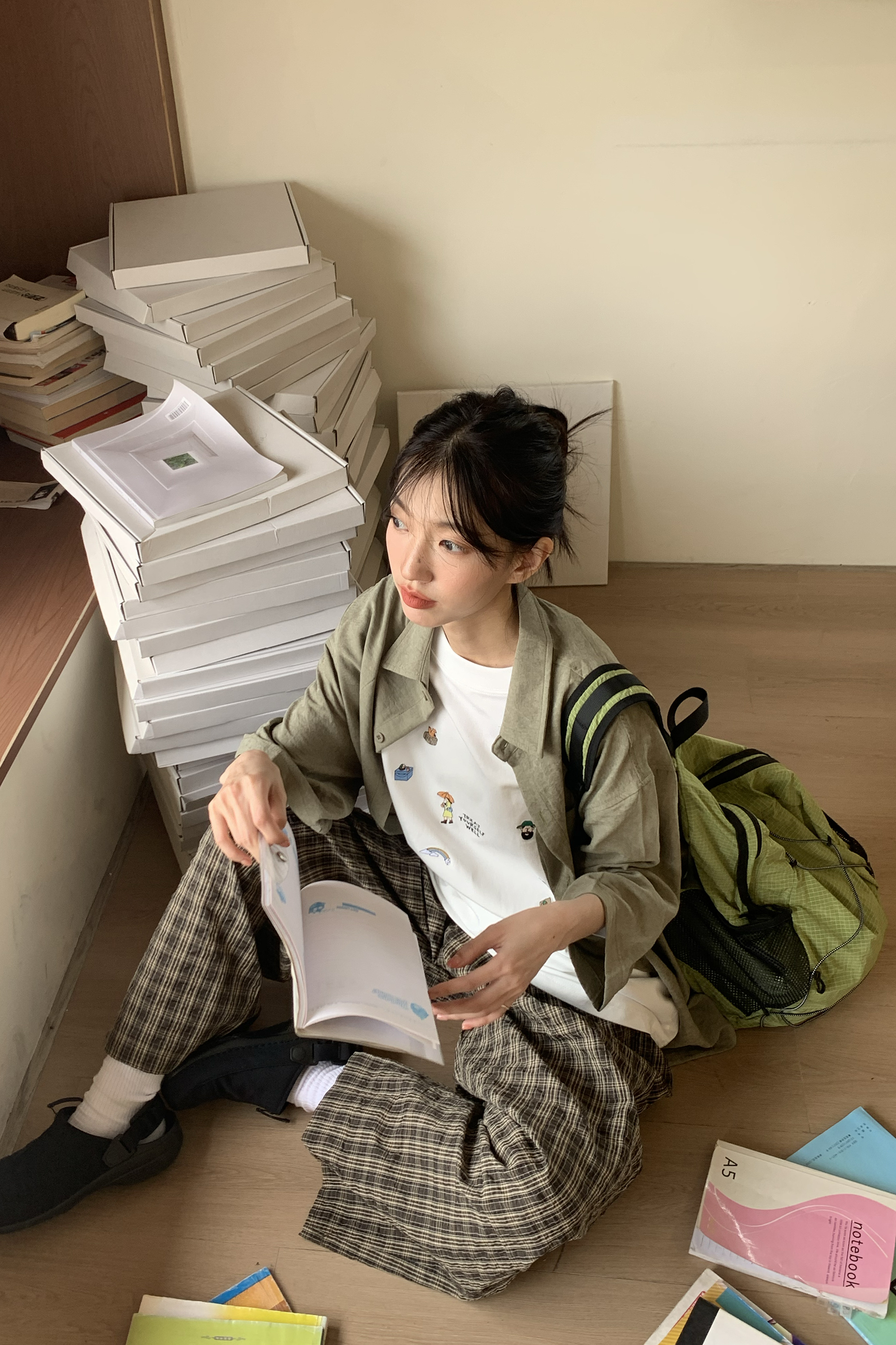 Vibrant｜蜜桃絨布素面短襯 3色