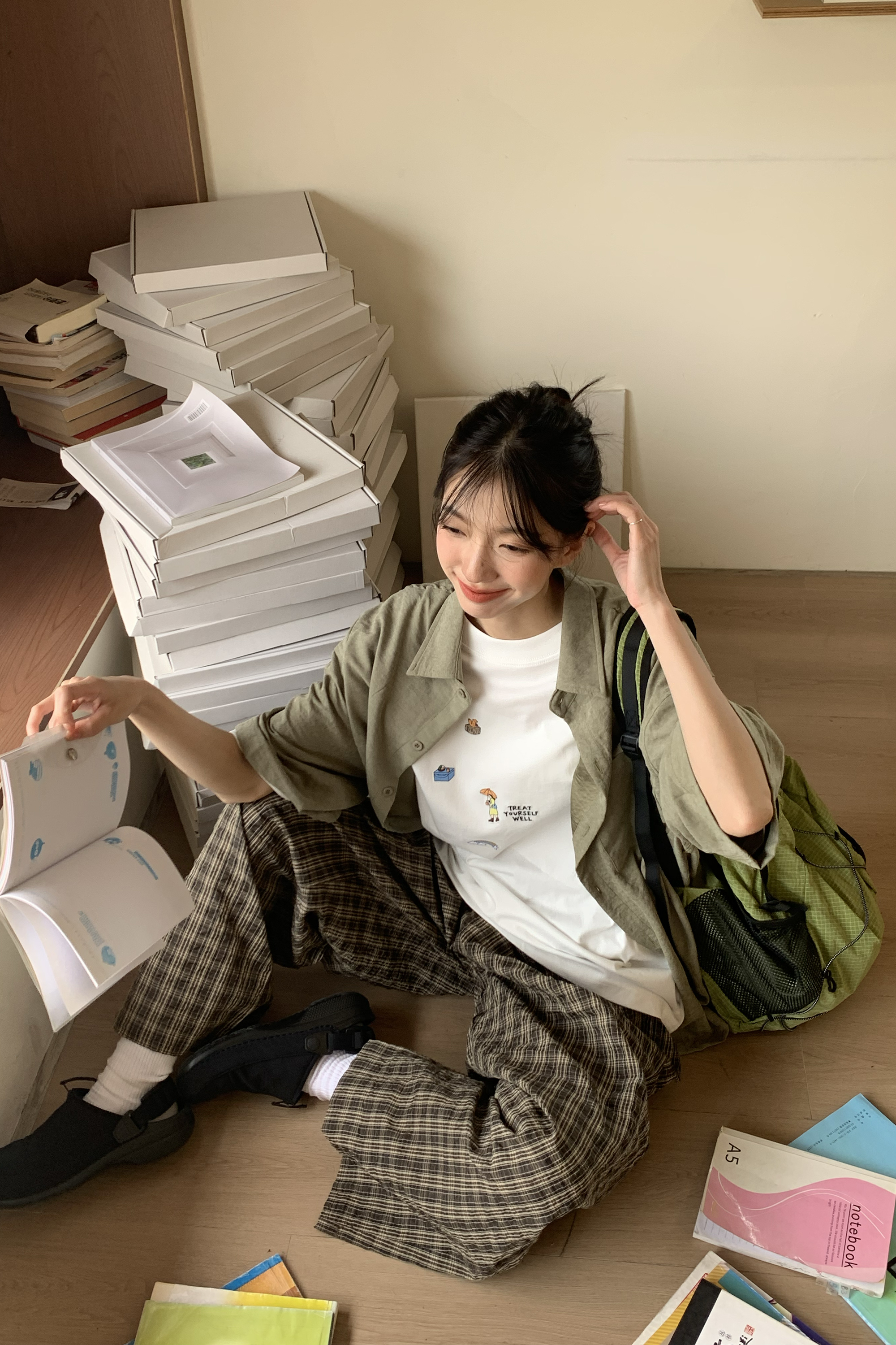 Vibrant｜蜜桃絨布素面短襯 3色