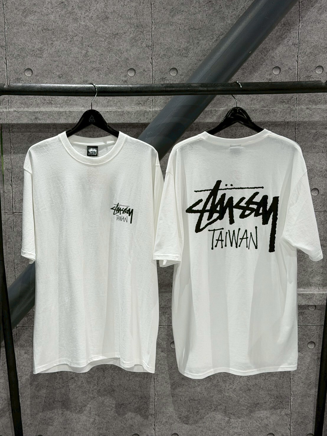STUSSY City Exclusive - Taiwan Exclusive Short-Sleeve T-Shirt