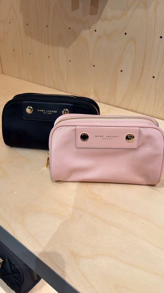 YP036 Marc Jacobs 尼龍化妝包 19x11cm