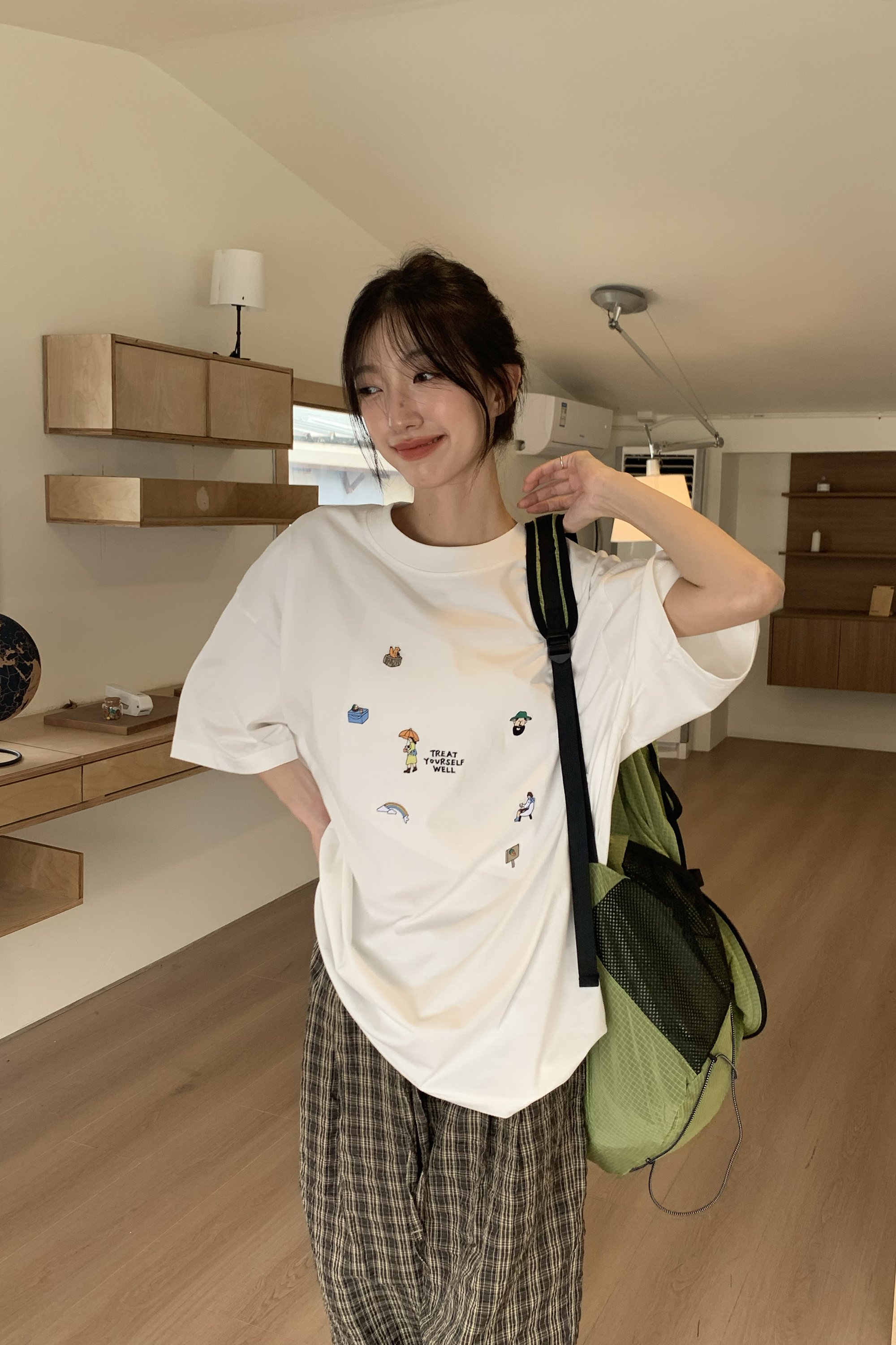 Vibrant｜彩色小圖刺繡短t 2色