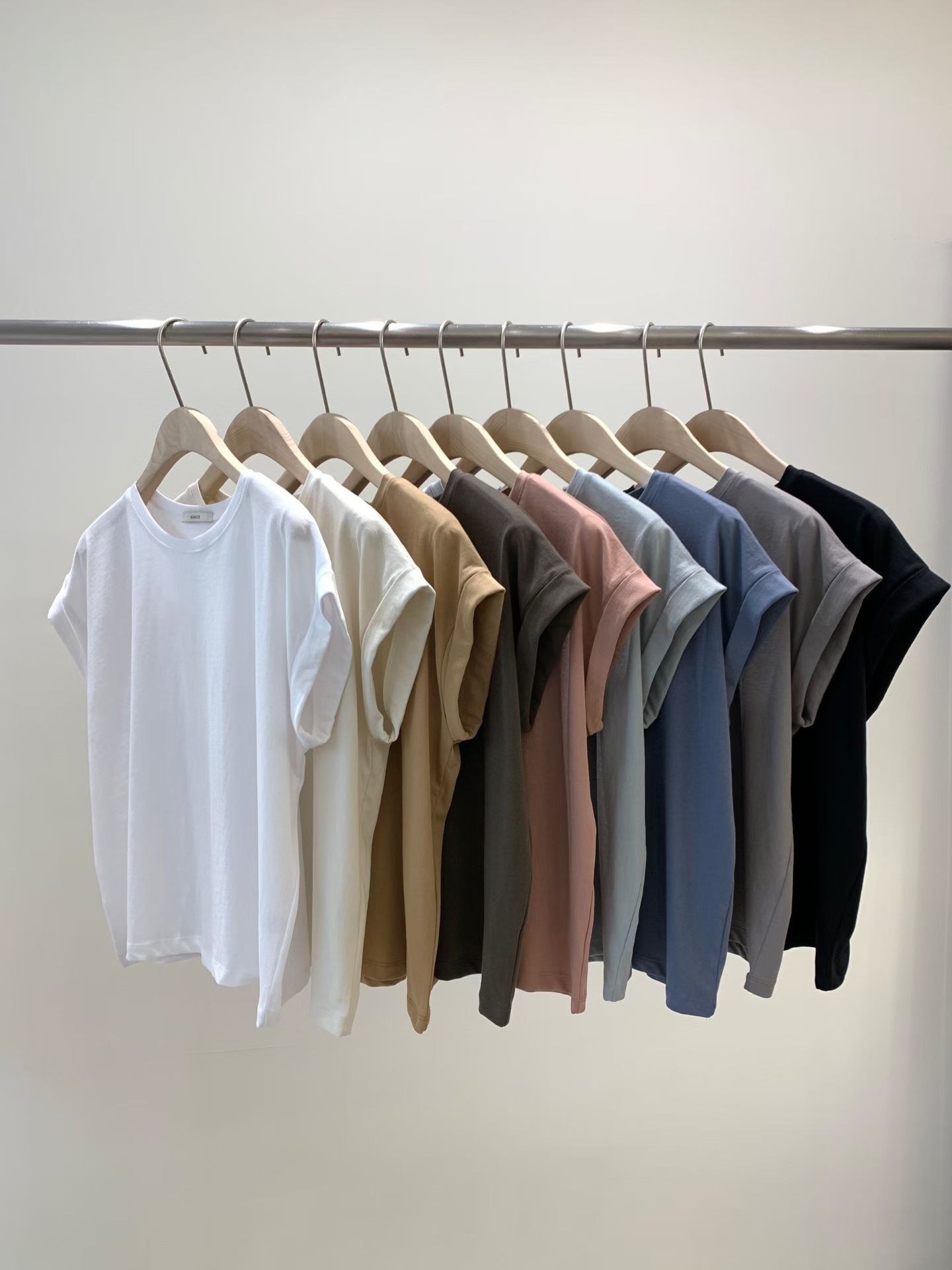 KN6101 圓領百搭短袖上衣