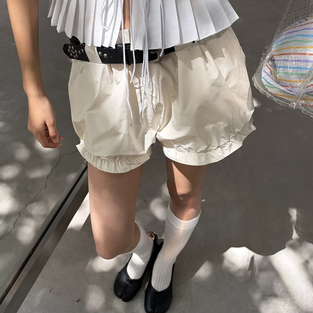 澎澎感花苞短褲(附皮帶)