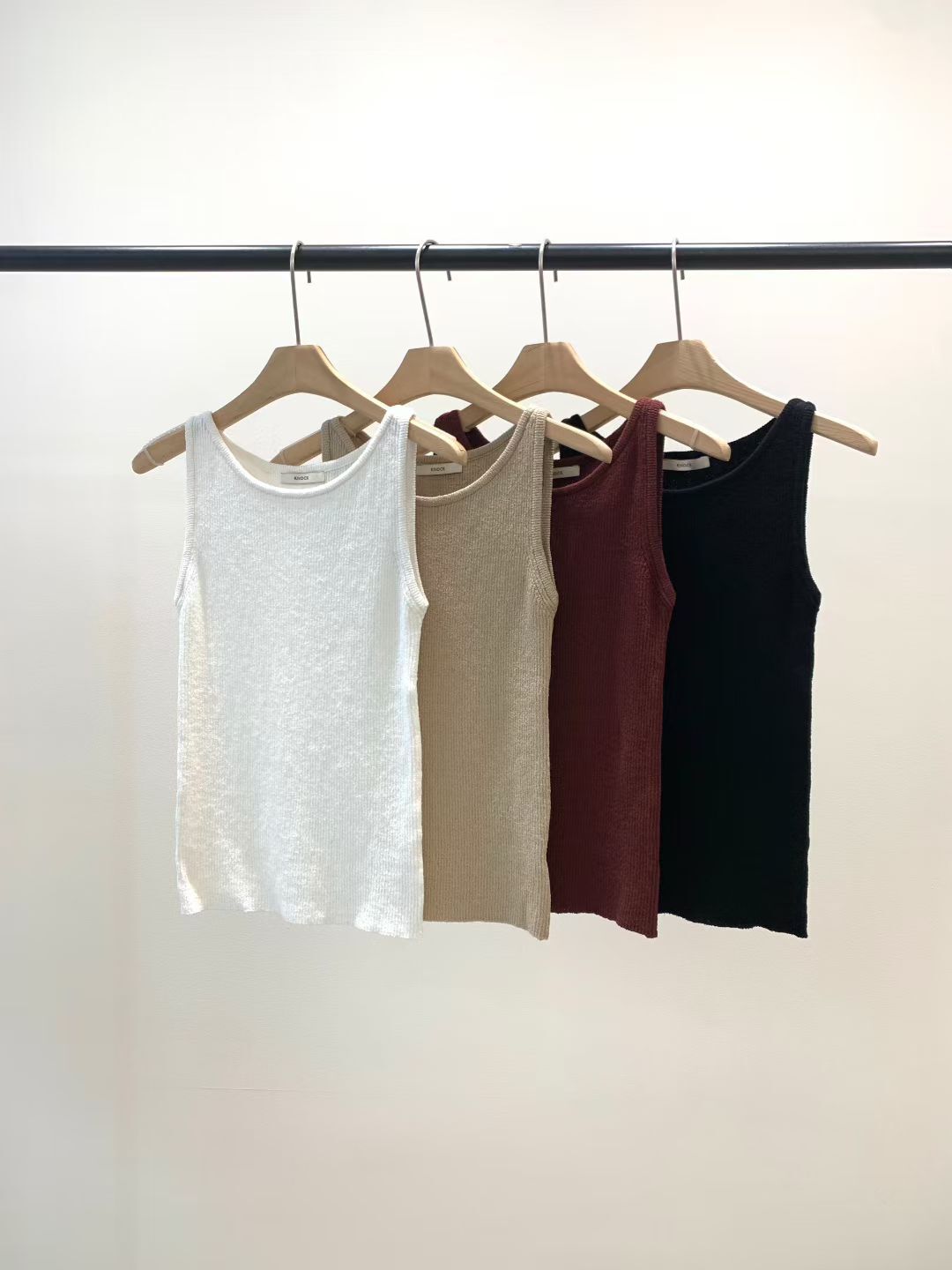 KN6127 圓領針織背心