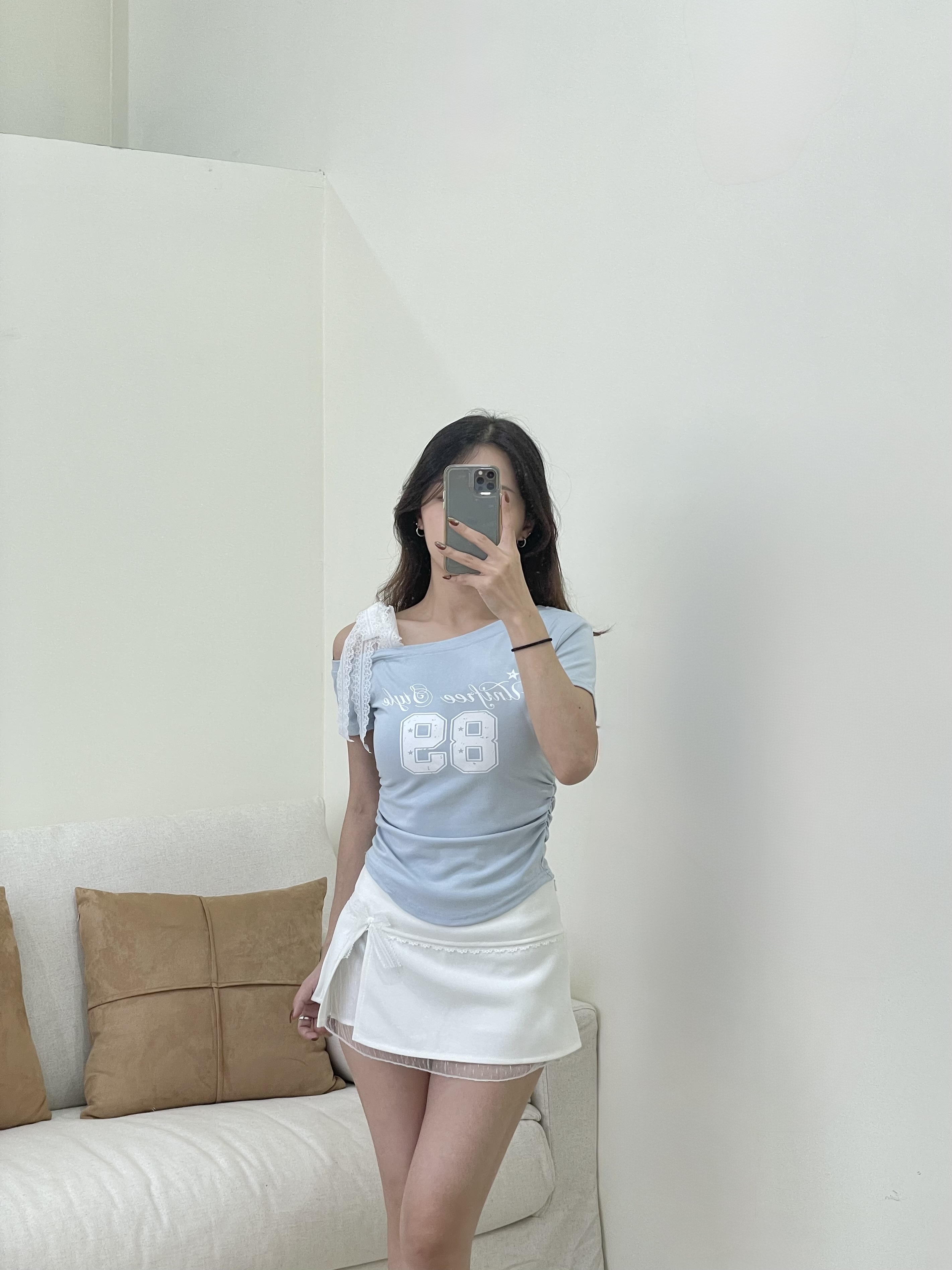 純慾女神 抓皺蕾絲綁帶短T