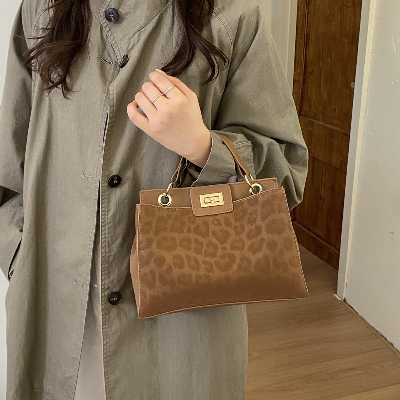 Korean Leopard Print Handheld Shoulder Crossbody Bag