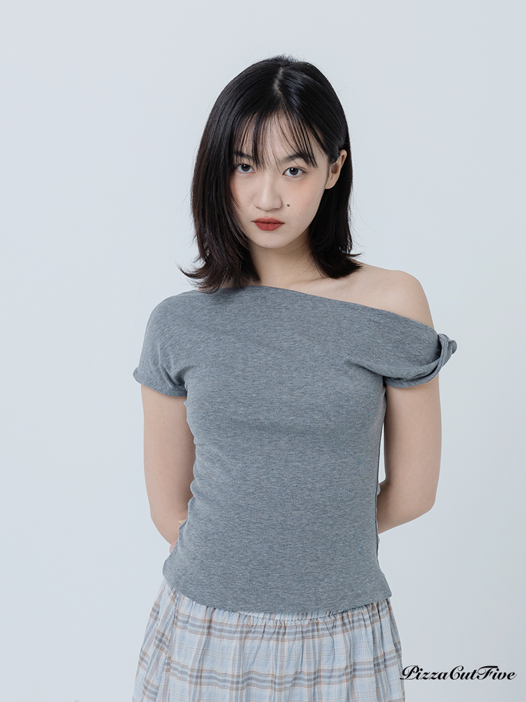 不對稱剪裁上衣 PizzaCutFive PCF262404039