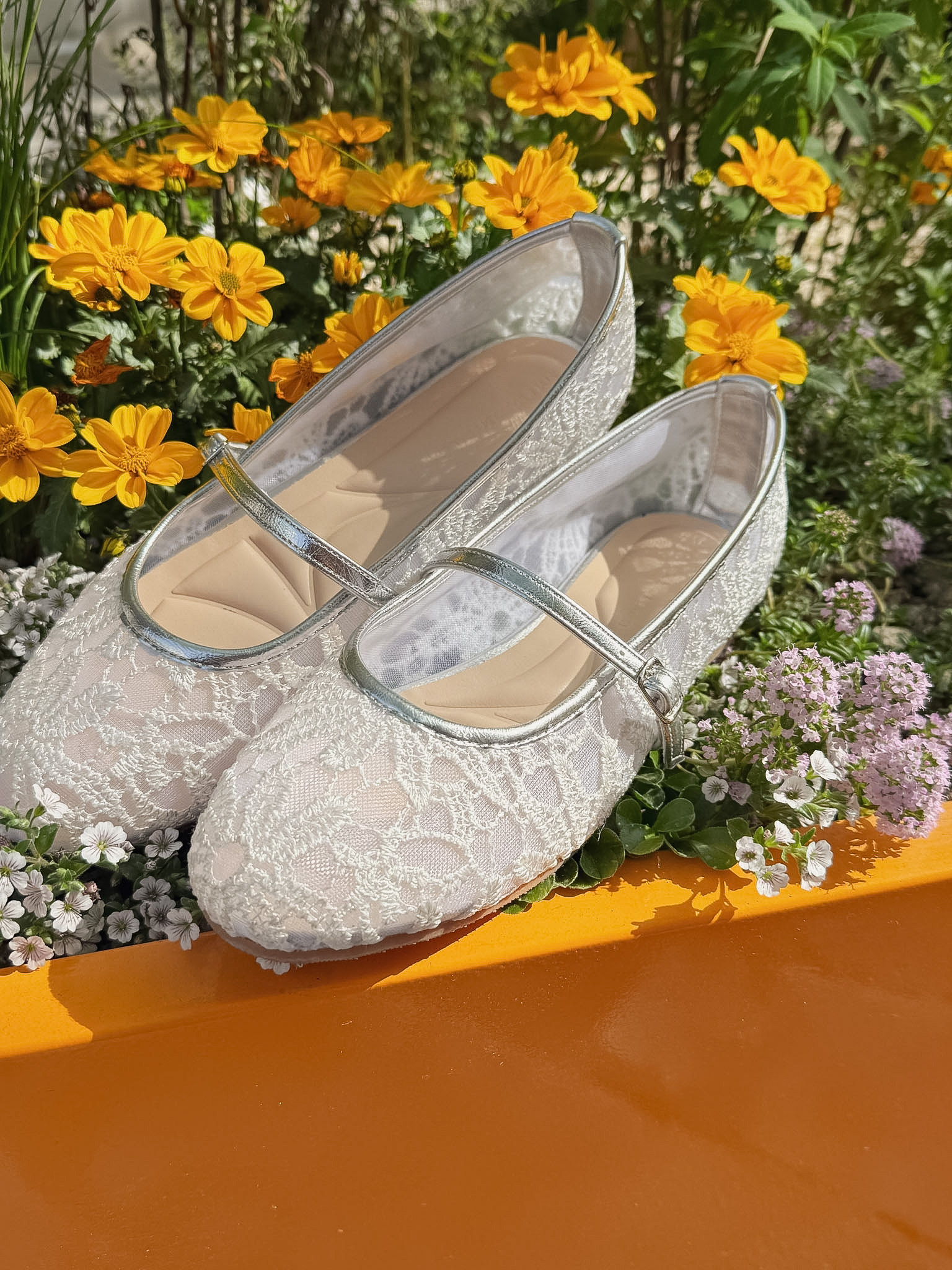 26C501本期推薦! 此生最美透膚蕾絲瑪莉珍娃娃鞋