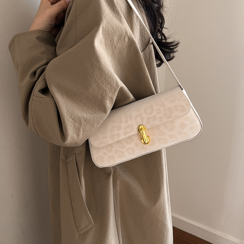 Effortless Chic Underarm Mini Square Shoulder Bag