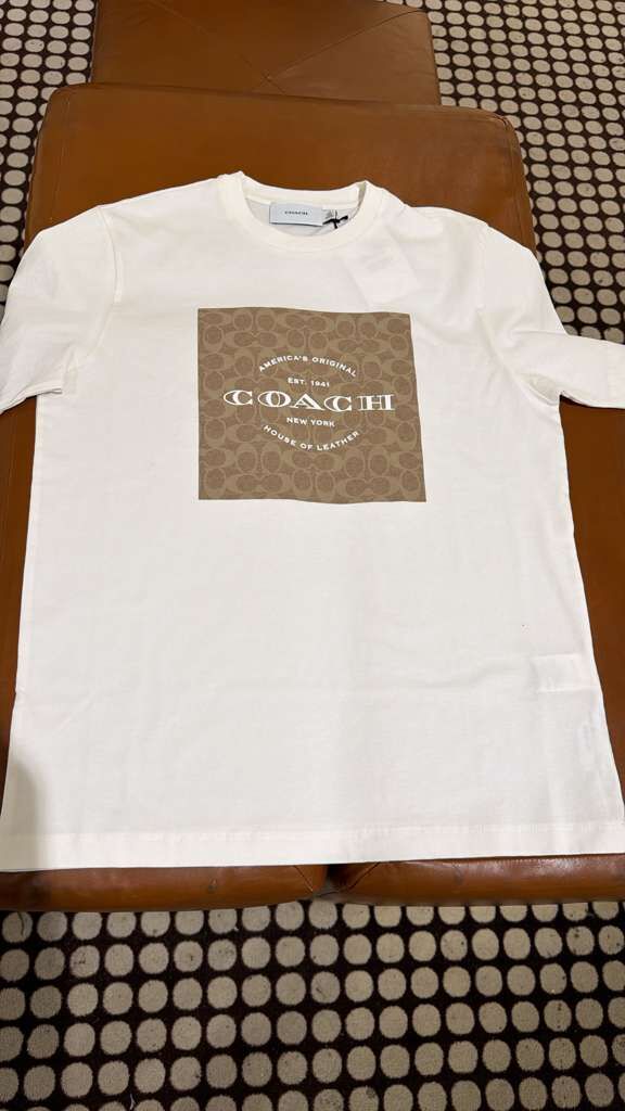 YP083 Coach Signature Square 女裝TEE 白色
