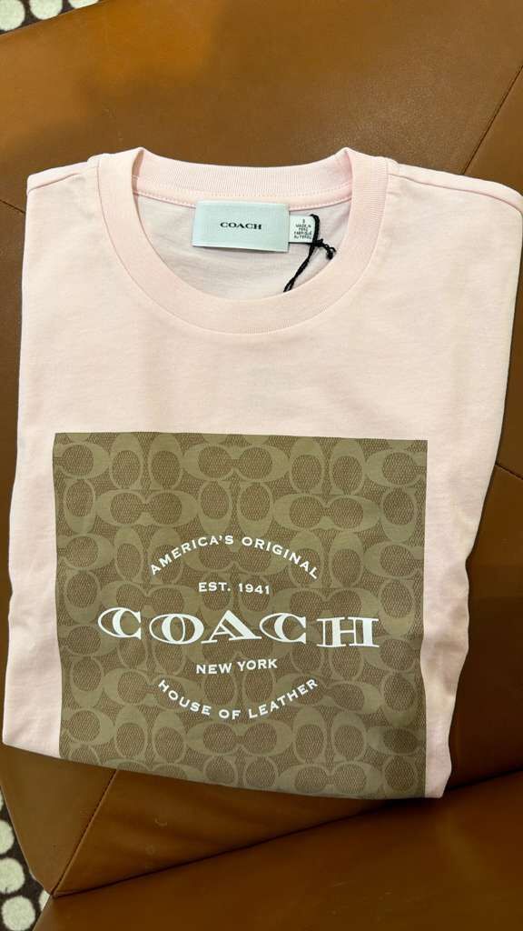 YP084 Coach Signature Square 女裝TEE 粉色