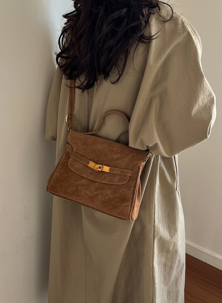 Large Capacity Underarm Square Shoulder Bag