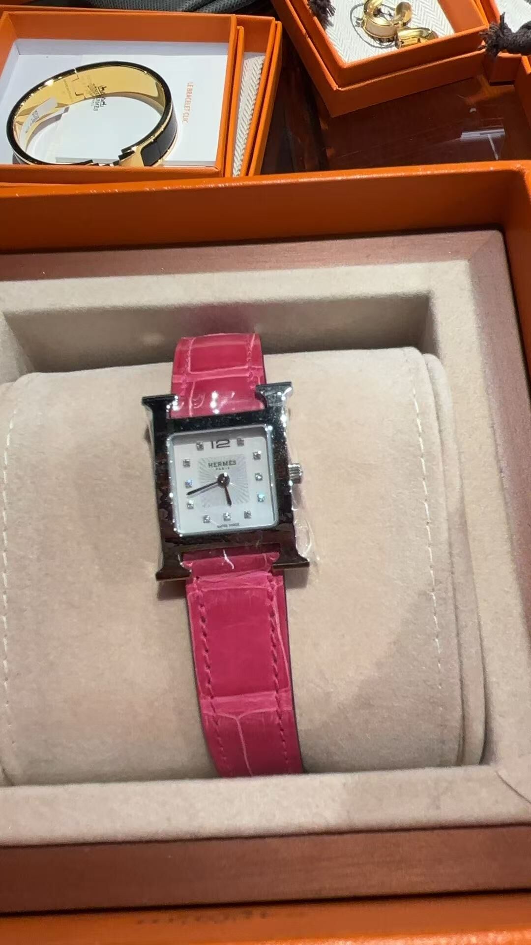 HE74 愛馬仕手錶鰐魚皮錶帶!玫紅色銀扣25x25 mm-M