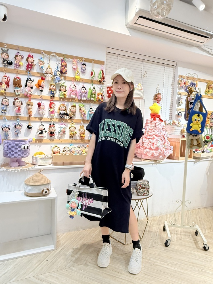 【現貨+預購】BLESSING撞色深藍長洋『預購時間7-14天』