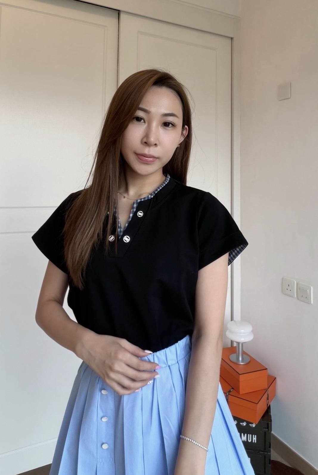 黑色拼藍格上衣 - 預訂