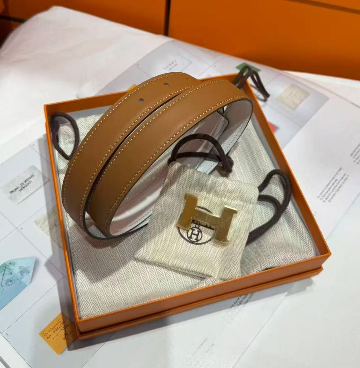 HE107 雙面女士皮帶 -M