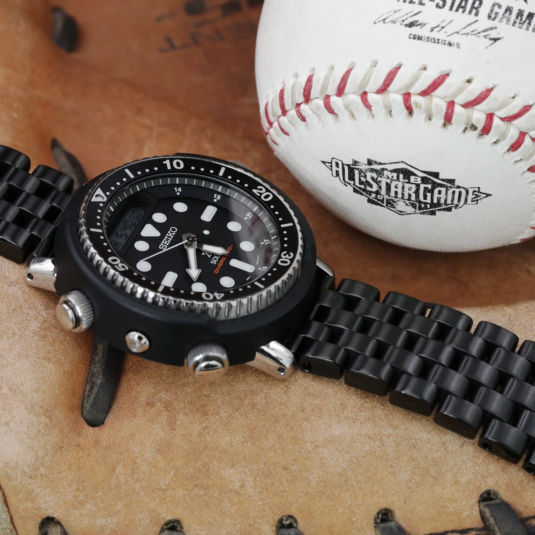 萬年鐘錶 - 太空人錶帶 SEIKO  潛水錶專用錶帶 通用帶頭22MM 實心超級工程師全黑鋼錶帶V形式雙鎖潛水錶帶    SS222220BLC009