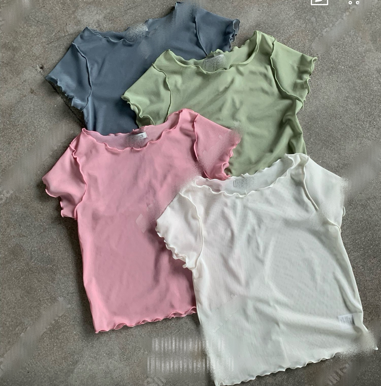 波浪邊透紗Top