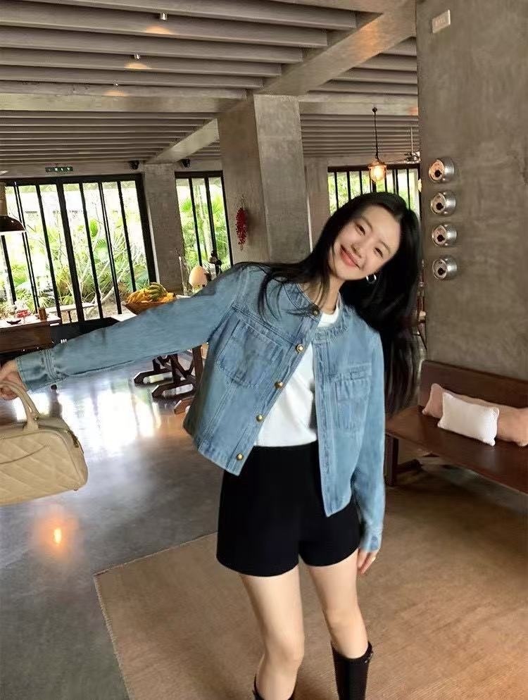 982 優雅圓領金釦牛仔外套