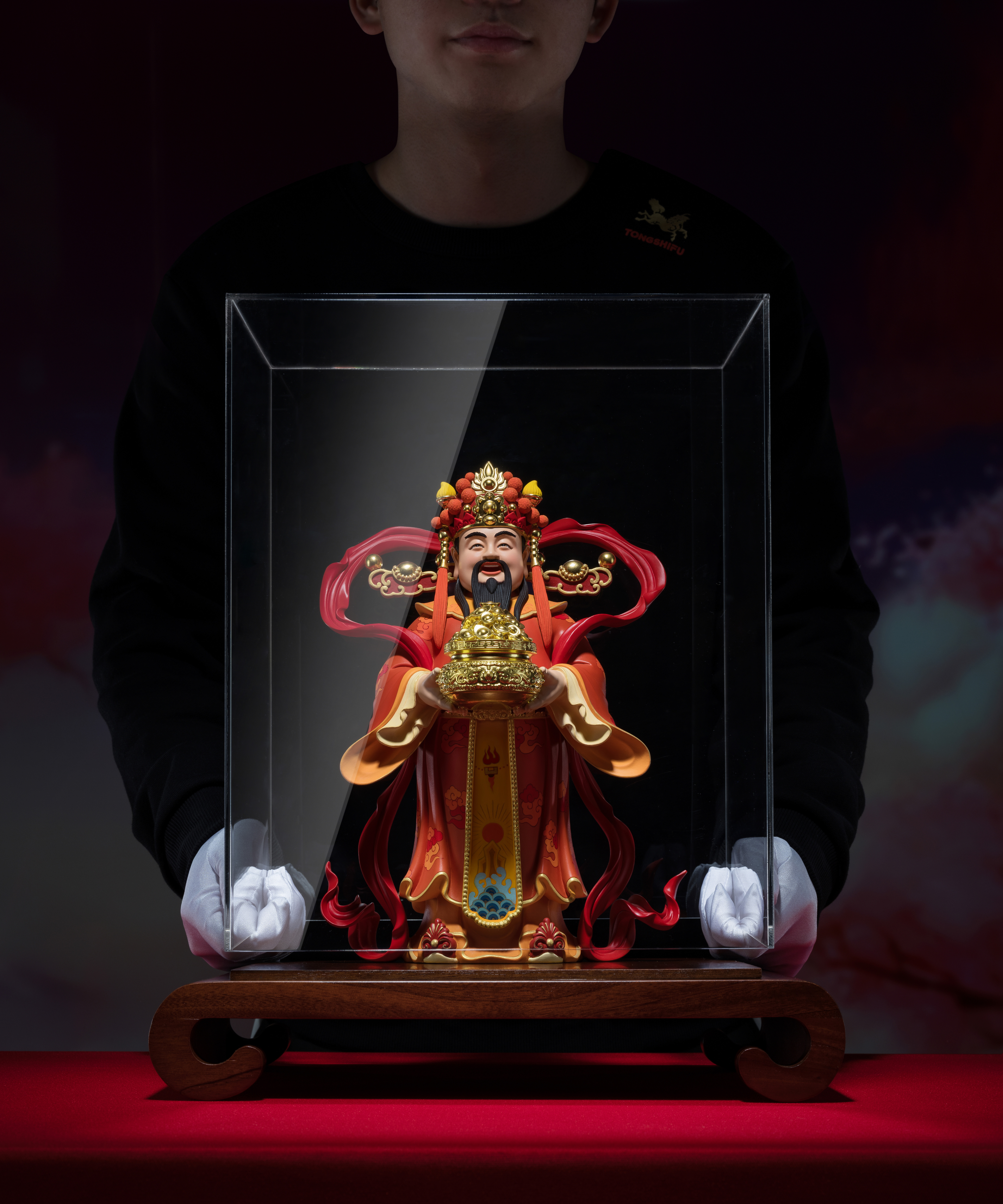 15,000元以上
