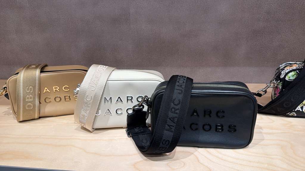 YP100 Marc Jacobs Flash 皮革相機包